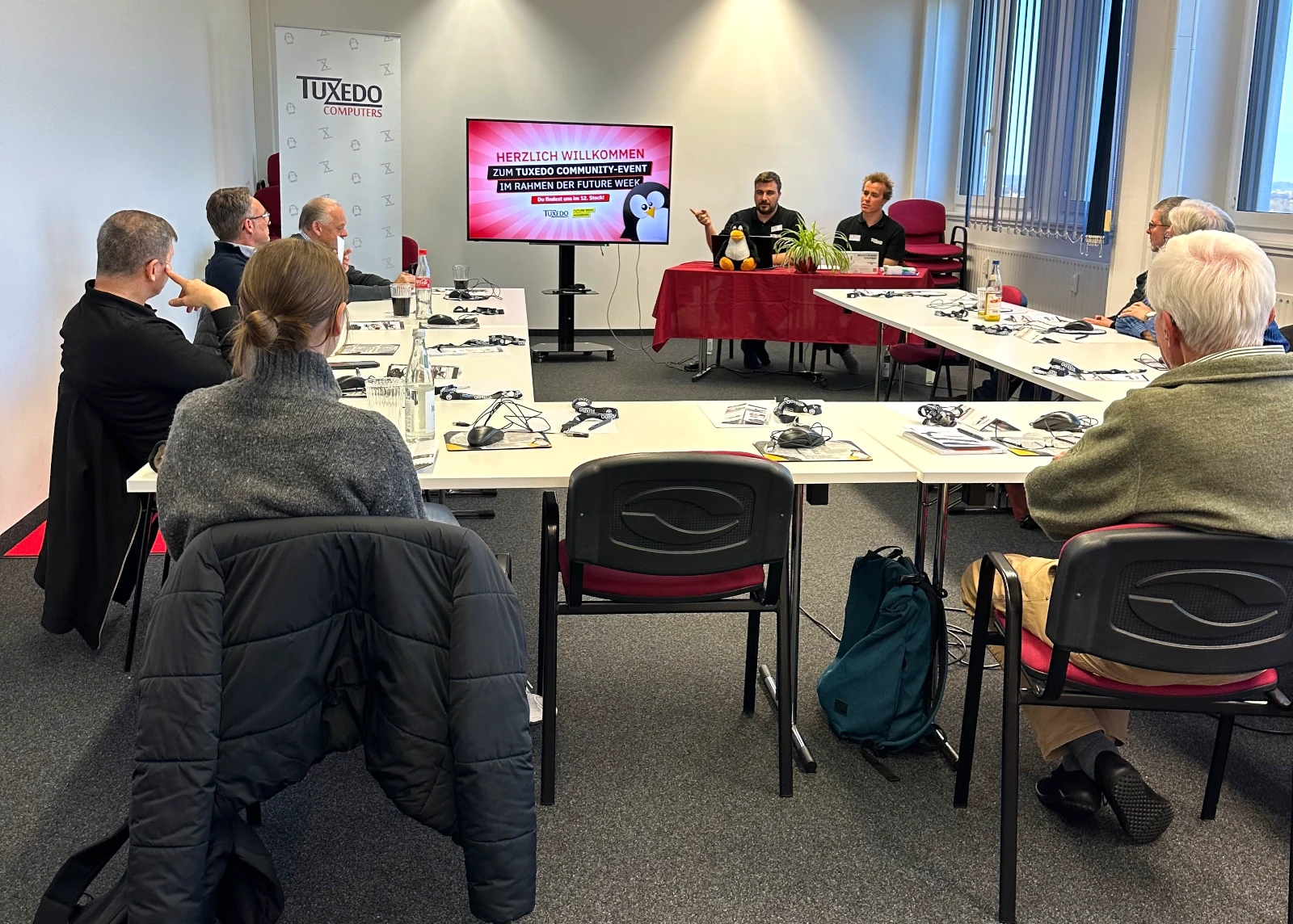 Community-Event 2.0 Einstieg in Linux – Einblick in das freie Betriebssystem